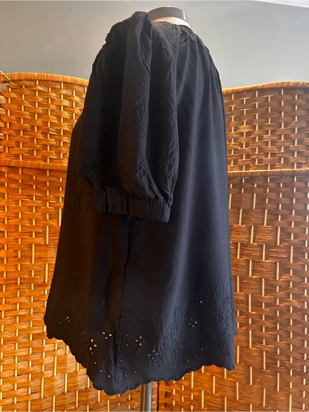 Black Eyelet Embroidered Peasant Blouse Boho Romantic Cottagecore Medium